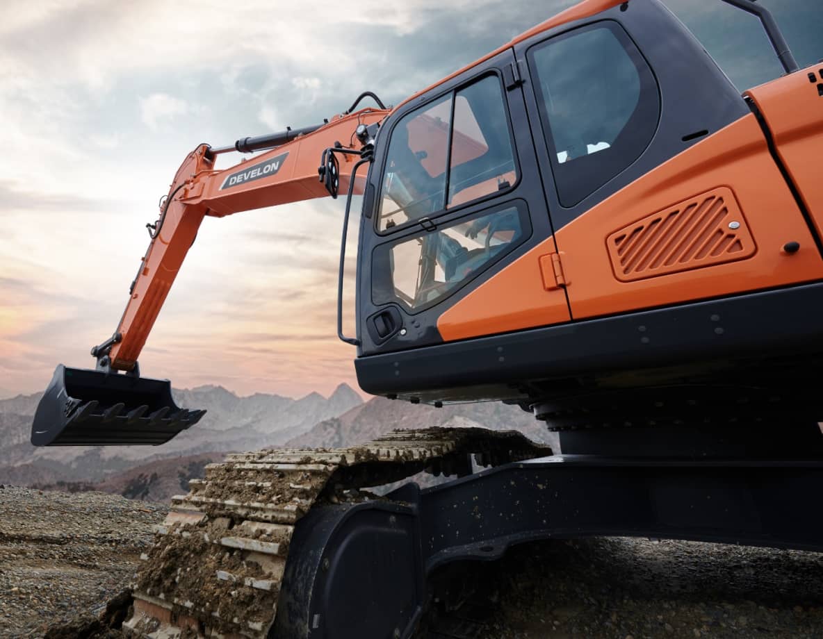 /images/sections/catalog/excavators/tracked/DX360LC-7B (HDICC)/DX360LC-7B (HDICC)-02.jpg